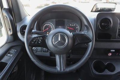 2025 Mercedes-Benz Sprinter 2500 Cargo 144 WB
