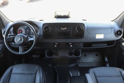 2025 Mercedes-Benz Sprinter 2500 Cargo 144 WB
