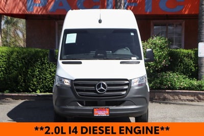 2025 Mercedes-Benz Sprinter 2500 Cargo 144 WB