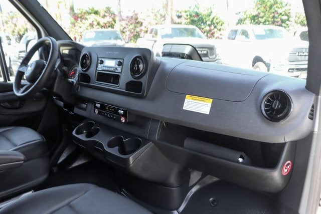 2025 Mercedes-Benz Sprinter 2500 Cargo 144 WB
