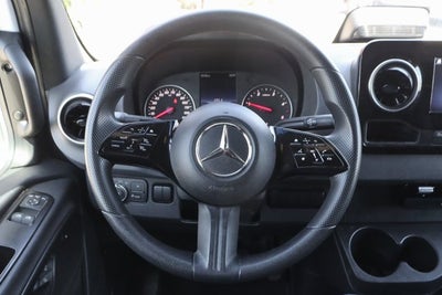 2025 Mercedes-Benz Sprinter 2500 Cargo 144 WB