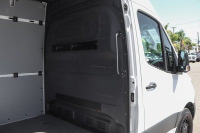 2025 Mercedes-Benz Sprinter 2500 Cargo 144 WB