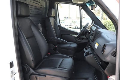 2025 Mercedes-Benz Sprinter 2500 Cargo 144 WB