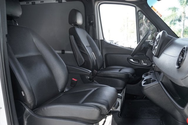 2024 Mercedes-Benz Sprinter 2500 Cargo 144 WB