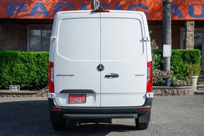 2024 Mercedes-Benz Sprinter 2500 Cargo 144 WB