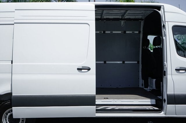 2024 Mercedes-Benz Sprinter 2500 Cargo 170 WB