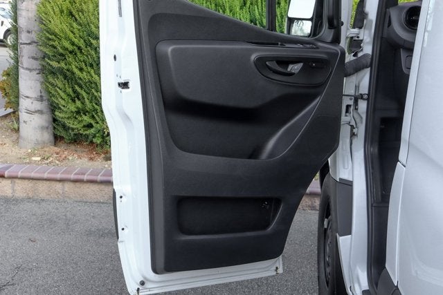 2025 Mercedes-Benz Sprinter 2500 Cargo 170 WB