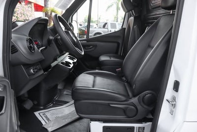 2025 Mercedes-Benz Sprinter 2500 Cargo 170 WB
