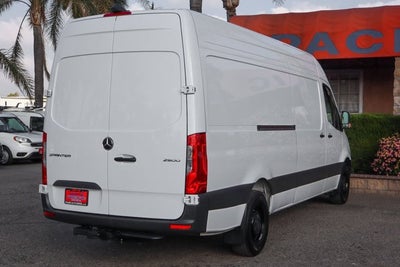 2025 Mercedes-Benz Sprinter 2500 Cargo 170 WB