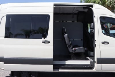 2023 Mercedes-Benz Sprinter 2500 Cargo 144 WB
