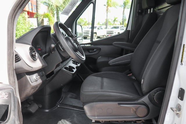 2023 Mercedes-Benz Sprinter 2500 Cargo 170 WB