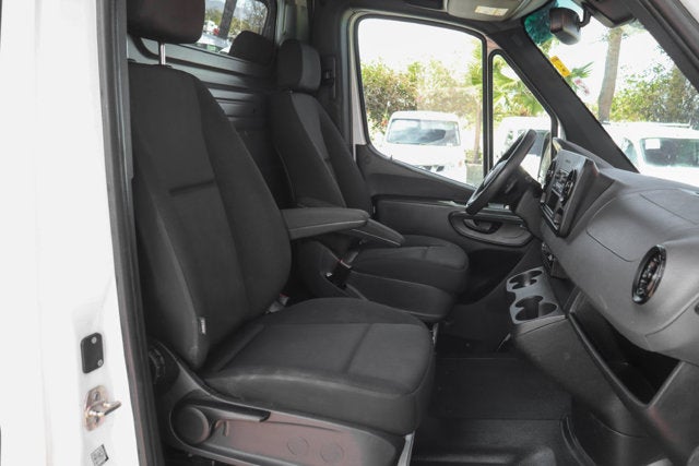 2023 Mercedes-Benz Sprinter 2500 Cargo 170 WB