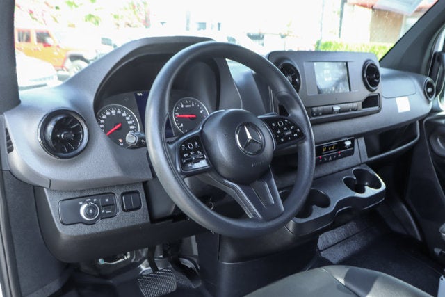 2023 Mercedes-Benz Sprinter 2500 Cargo 170 WB