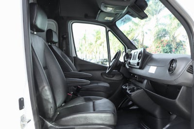 2023 Mercedes-Benz Sprinter 2500 Cargo 170 WB