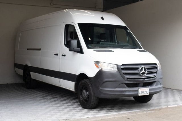 2022 Mercedes-Benz Sprinter Cargo Van Cargo 170 WB