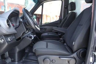 2024 Mercedes-Benz Sprinter 3500 Cargo 144 WB