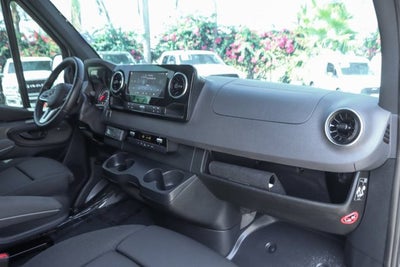 2024 Mercedes-Benz Sprinter 3500 Cargo 144 WB