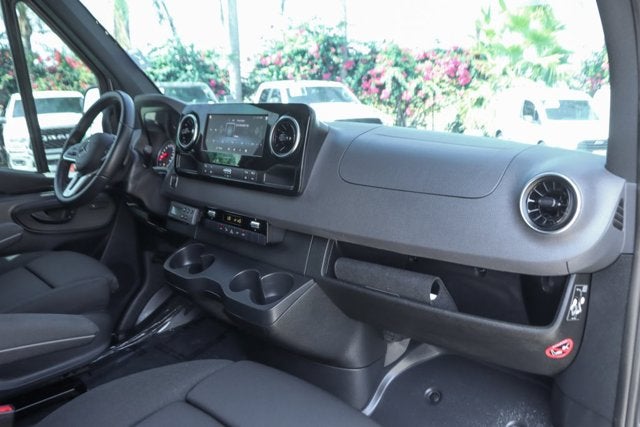 2024 Mercedes-Benz Sprinter 3500 Cargo 144 WB