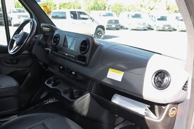 2021 Mercedes-Benz Sprinter 2500 Passenger 144 WB