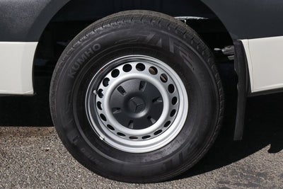 2021 Mercedes-Benz Sprinter 2500 Passenger 144 WB