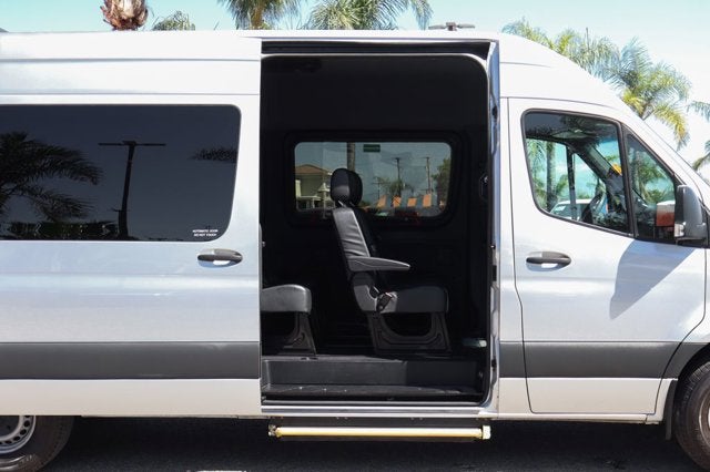 2020 Mercedes-Benz Sprinter 2500 Passenger 170 WB