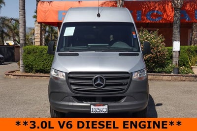 2020 Mercedes-Benz Sprinter 2500 Passenger 170 WB
