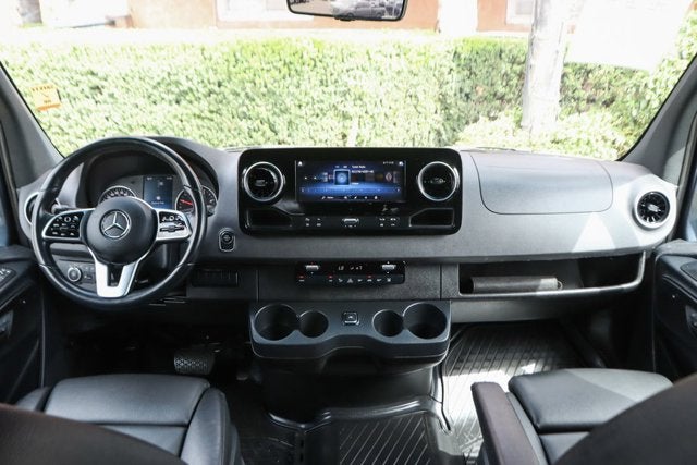 2024 Mercedes-Benz Sprinter 2500 Passenger 144 WB