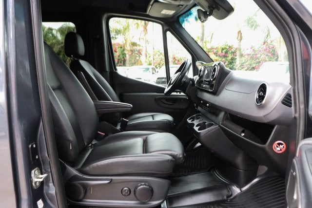 2024 Mercedes-Benz Sprinter 2500 Passenger 144 WB