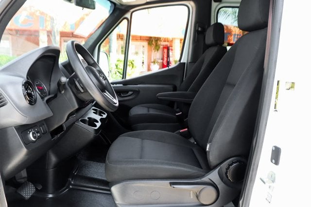 2024 Mercedes-Benz Sprinter 2500 Passenger 144 WB