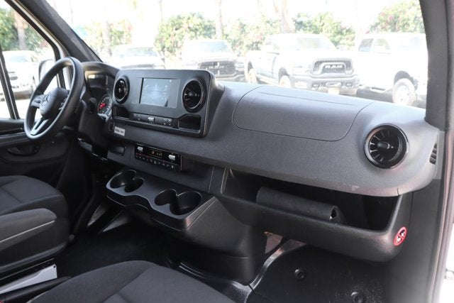 2024 Mercedes-Benz Sprinter 2500 Passenger 144 WB