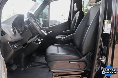 2023 Mercedes-Benz Sprinter 2500 Passenger 170 WB