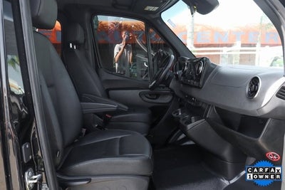 2023 Mercedes-Benz Sprinter 2500 Passenger 170 WB