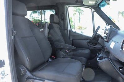 2026 Mercedes-Benz Sprinter 2500 Passenger 170 WB
