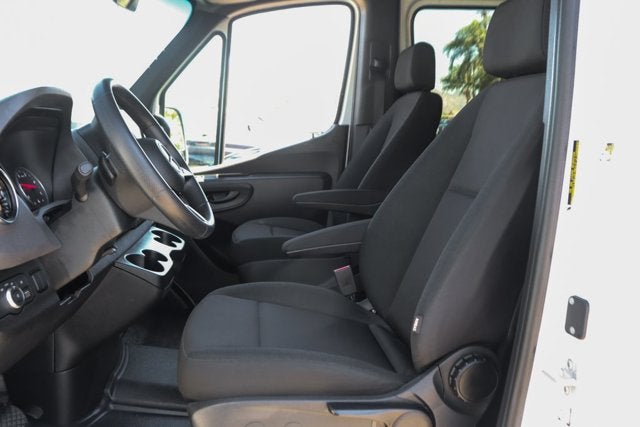 2026 Mercedes-Benz Sprinter 2500 Passenger 170 WB