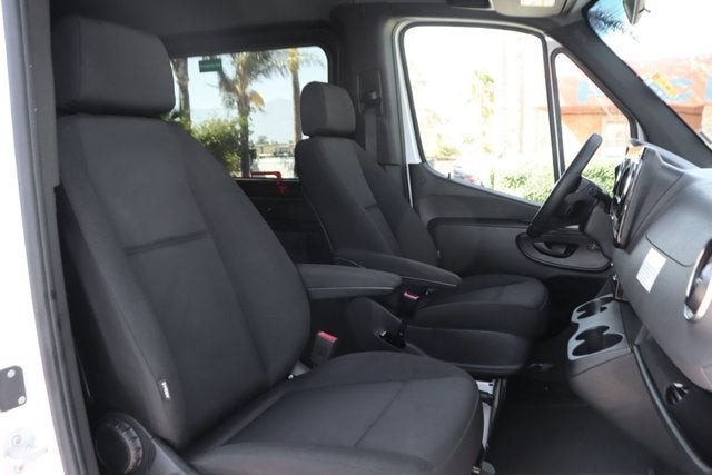 2026 Mercedes-Benz Sprinter 2500 Passenger 170 WB