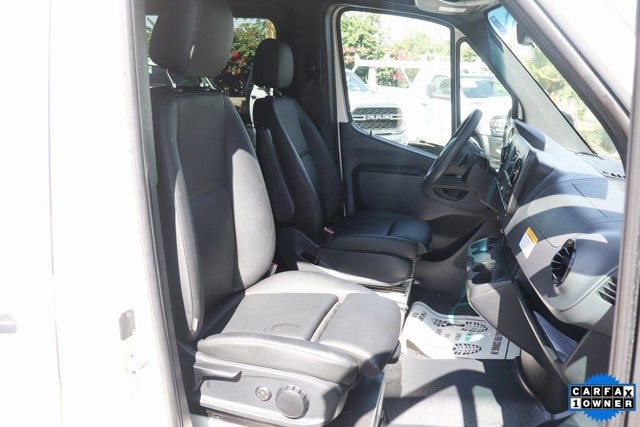 2023 Mercedes-Benz Sprinter 2500 Passenger 144 WB