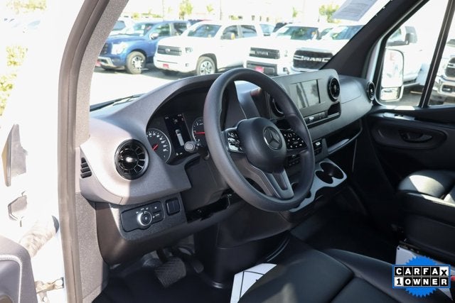 2024 Mercedes-Benz Sprinter Passenger Van Passenger 170 WB