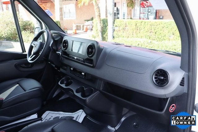 2024 Mercedes-Benz Sprinter Passenger Van Passenger 170 WB