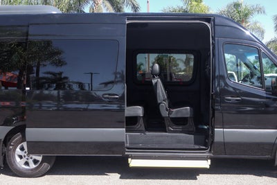 2023 Mercedes-Benz Sprinter 2500 Passenger 170 WB