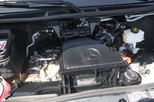 2023 Mercedes-Benz Sprinter 2500 Passenger 170 WB