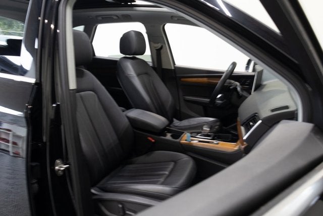 2023 Audi Q5 45 S line Premium