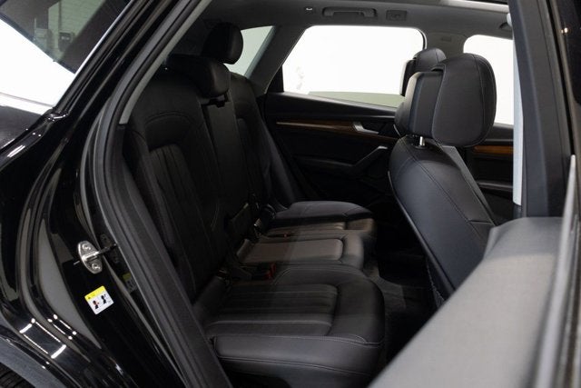 2023 Audi Q5 45 S line Premium