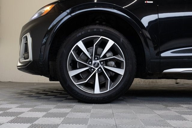 2023 Audi Q5 45 S line Premium