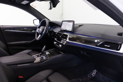 2022 BMW 5 Series 540i