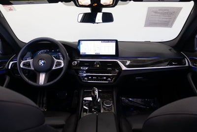2022 BMW 5 Series 540i