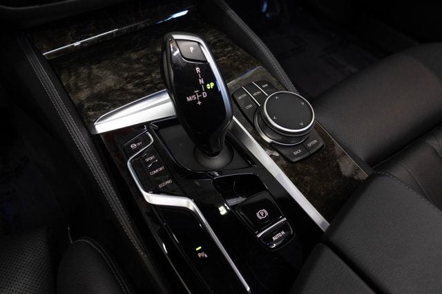 2022 BMW 5 Series 540i