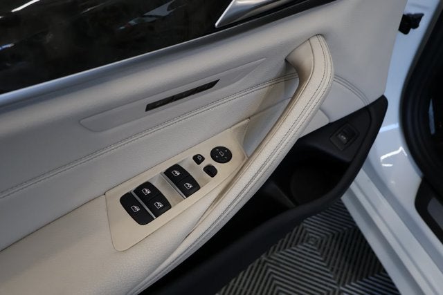 2023 BMW 5 Series 540i