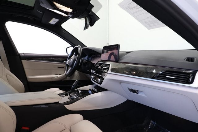 2023 BMW 5 Series 540i