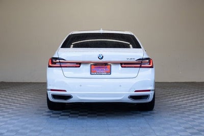 2021 BMW 7 Series 740i