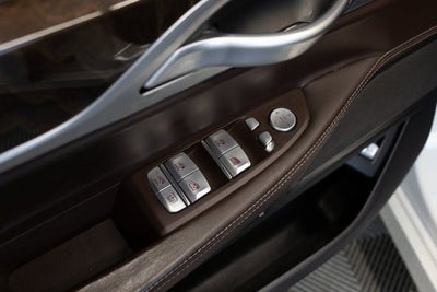 2021 BMW 7 Series 740i